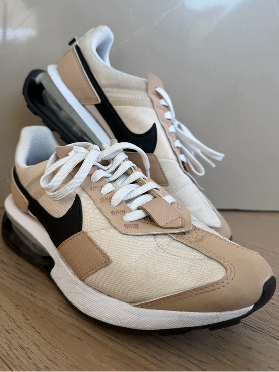 Nike Shoes - Nike Women's Air Max Pre-Day in "Oatmeal"